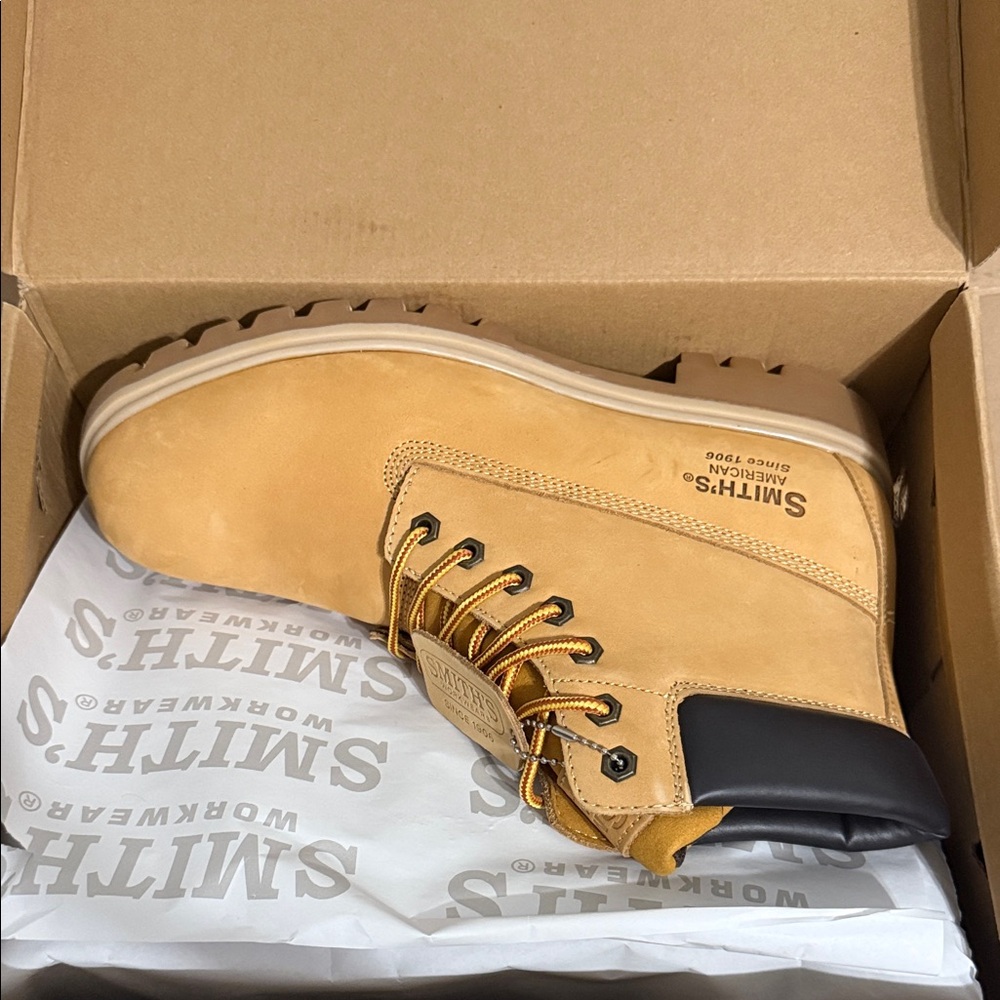 SMITH Men's Classic Tan Leather Boots
